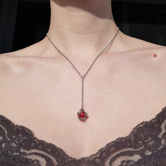 Antique red caged bead and silver rosary necklace ✦ Victorian vampire style ✦ - Picture 3 of 5